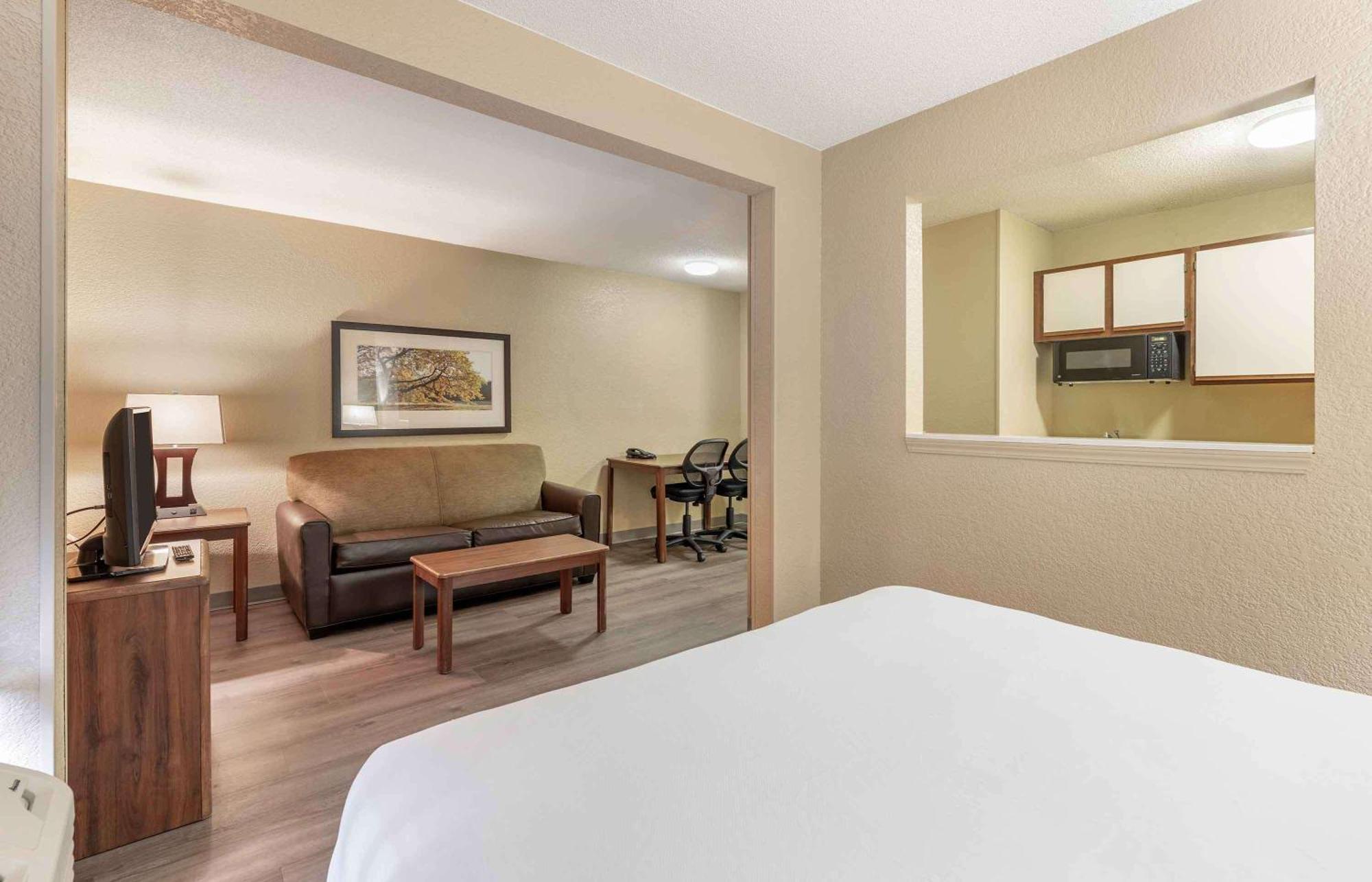 Extended Stay America Suites - Wichita - East Εξωτερικό φωτογραφία