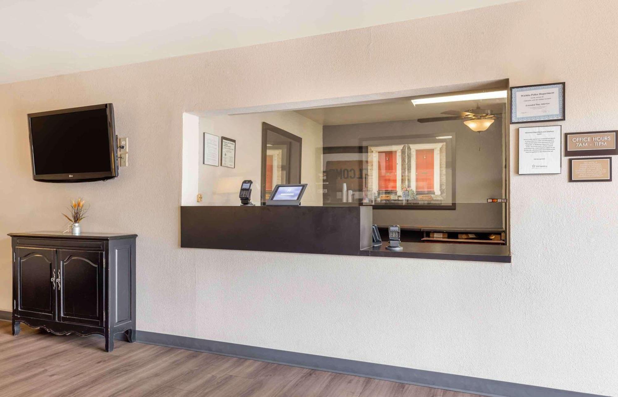 Extended Stay America Suites - Wichita - East Εξωτερικό φωτογραφία